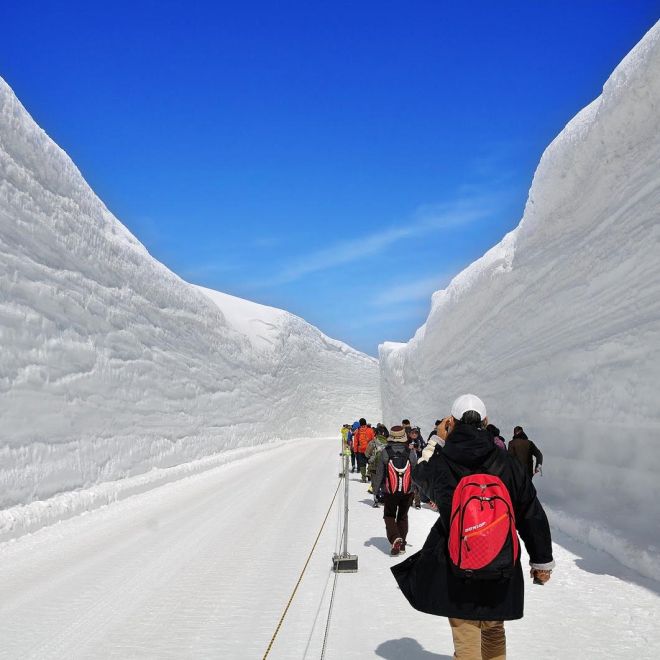 雪之大谷‧立山黑部雪壁